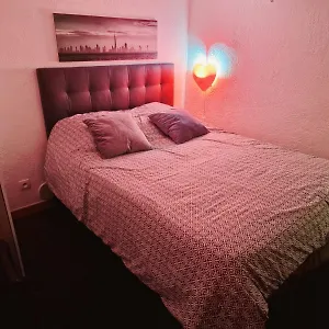 Апартаменты Au Coeur Du Paris., Париж